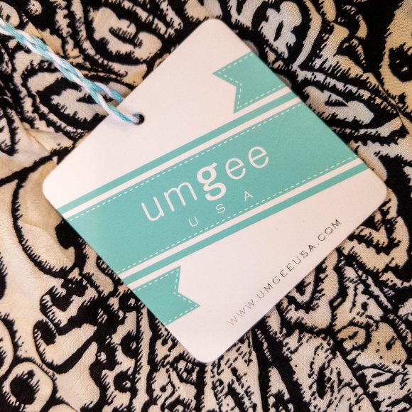 UMGEE Summer Dress / Off Shoulder Coverup Beachwear / Black + White Floral Print - Picture 4 of 4